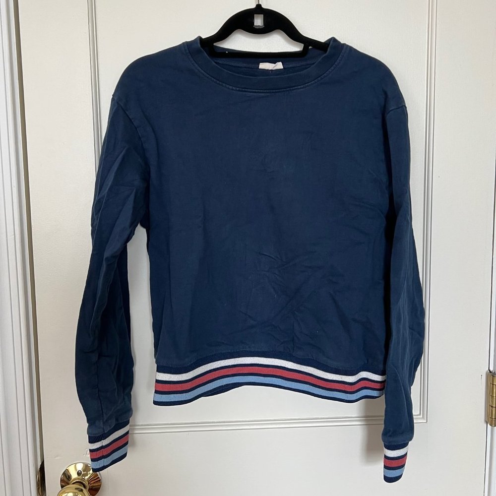 LAKE Sweatshirt